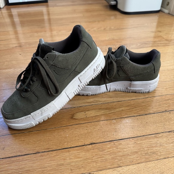 Nike Wmns Air Force 1 Pixel 'Cargo Khaki - Picture 7 of 10